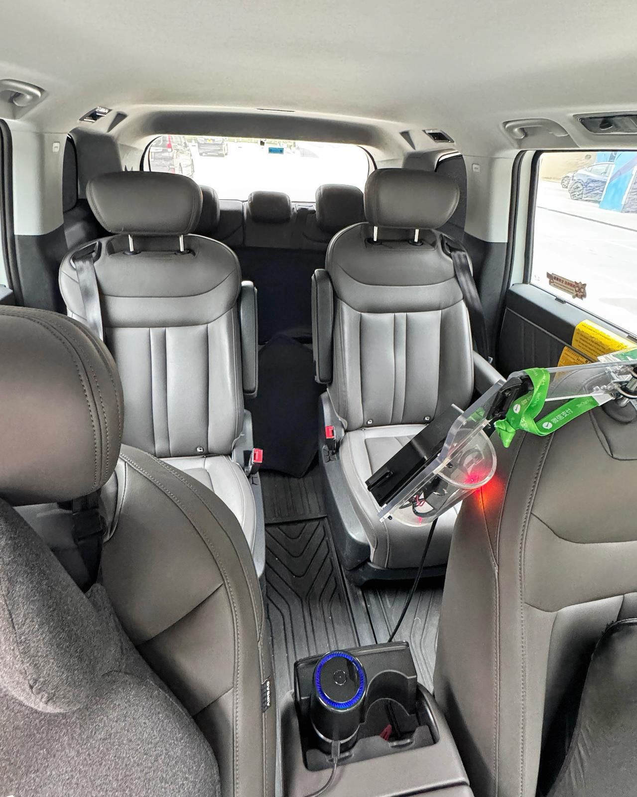 Phone taxi 車輛照片 7