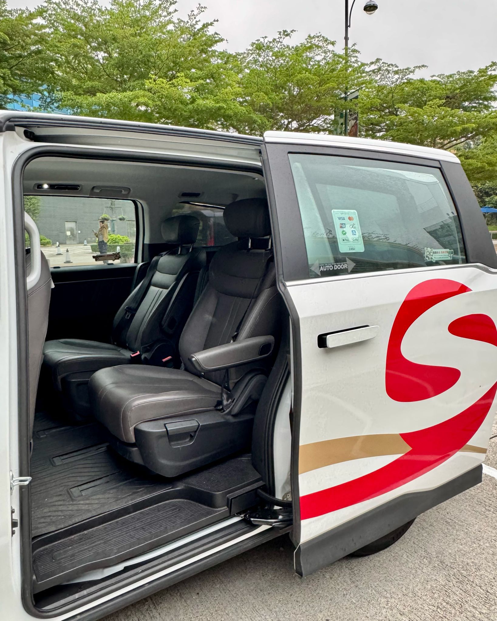 Phone taxi 車輛照片 16